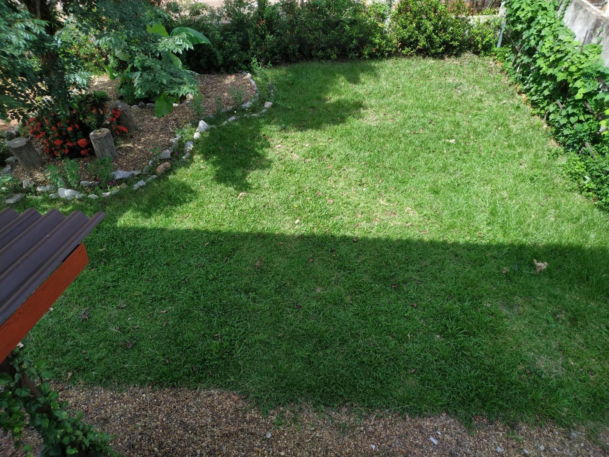 Nana Bungalows Ban Tan الغرفة الصورة