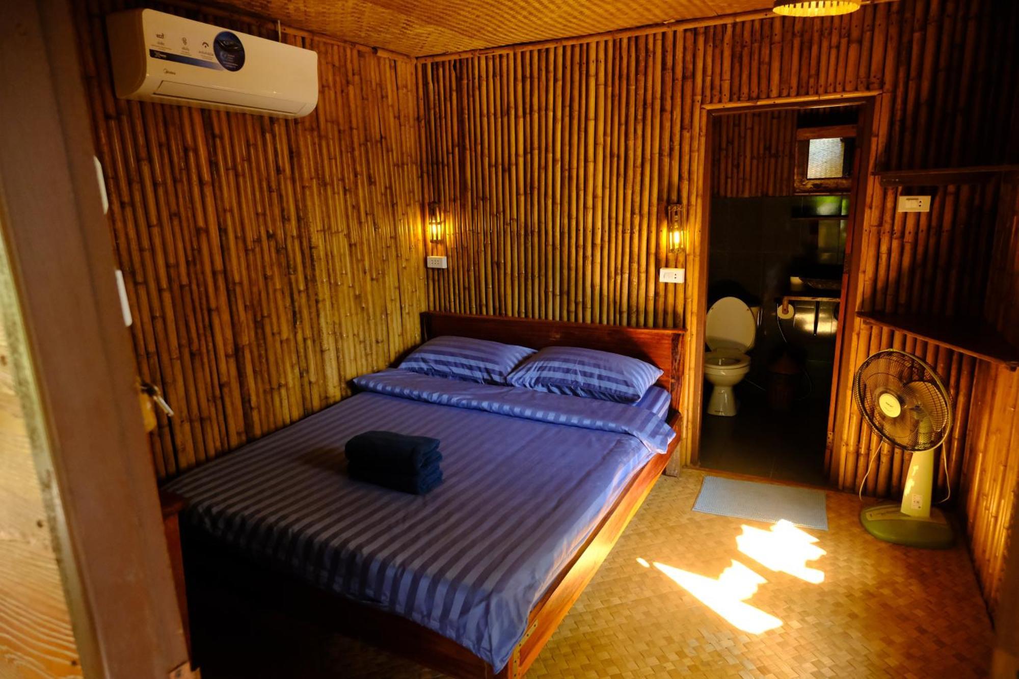 Nana Bungalows Ban Tan الغرفة الصورة
